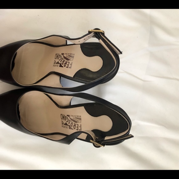 SALVATORE FERRAGAMO SLING BACK PEEP TOE - Picture 4 of 10